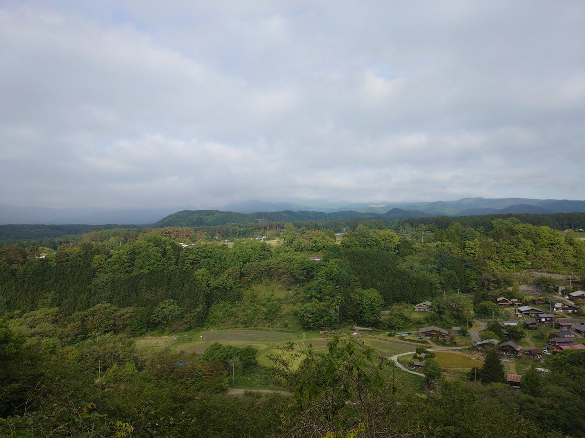 JF0GAV's tweet photo. おはようございます、今朝の開田高原の最低気温は14.3℃でした。
お天気は🌤️で御嶽山の眺望はできませでした😌
本日も宜しくお願します🙇 https://t.co/ehLJEdYMF9