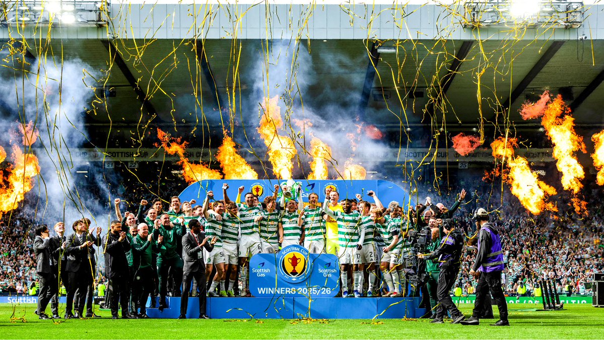 Record_Sport's tweet photo. I'm drained after Celtic rollercoaster but I've got one message for outsiders who say Hoops dominance is boring 🍀🏆 | @rmcd93 

https://t.co/LevPHVHXr7 https://t.co/2ryiCDwexP