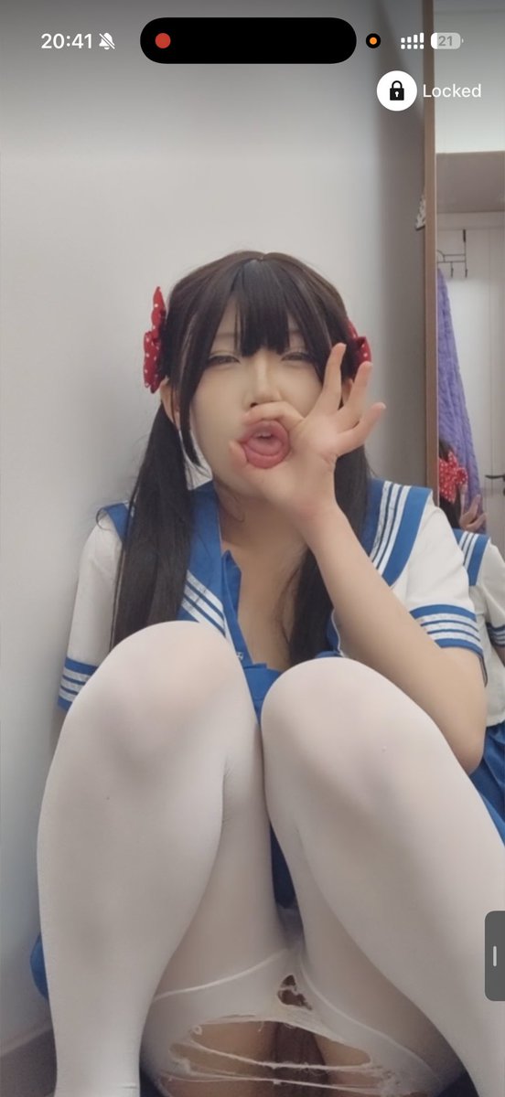 sharing1232's tweet photo. 這個帳號好久不用，發一下近期的接客視頻吧～ https://t.co/qeDdOfx99L
