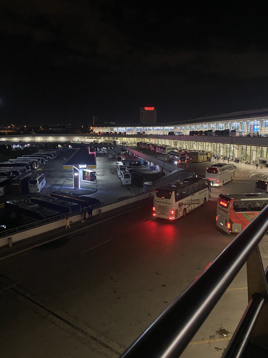 mervecmb's tweet photo. Konum yine aşti ama bu defa konu farklı https://t.co/r5unO9PDho