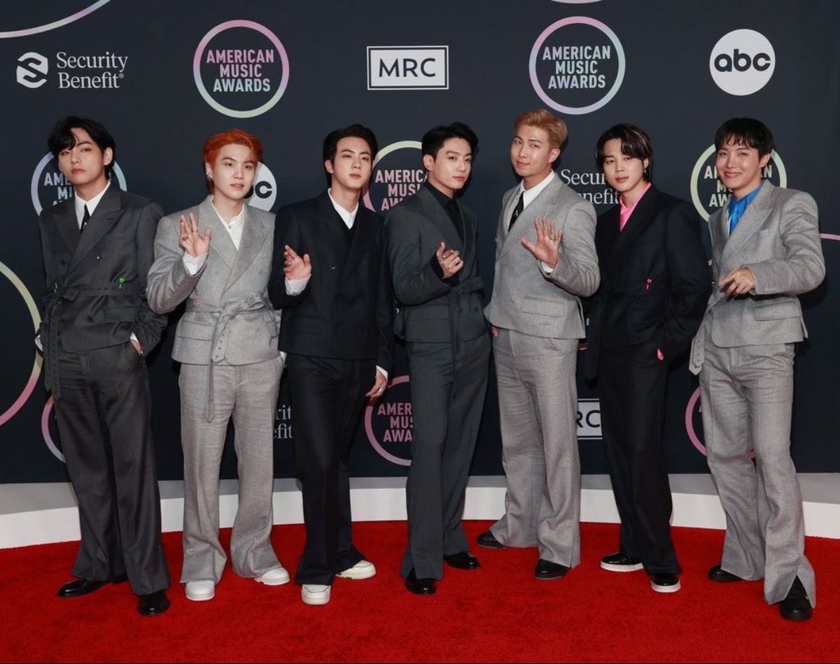 Army Follow Trick💜 tweet media