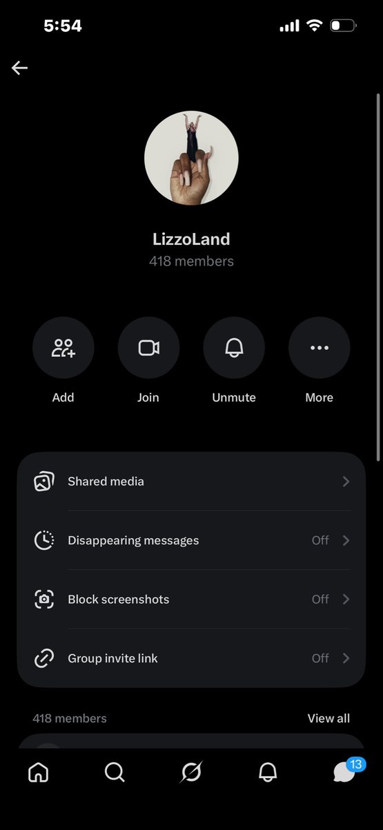 LIZZO FOLLOWS tweet media