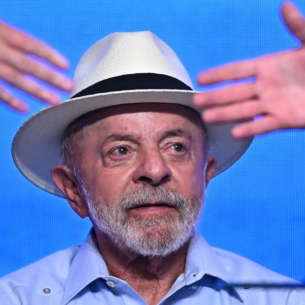 Clarín tweet media