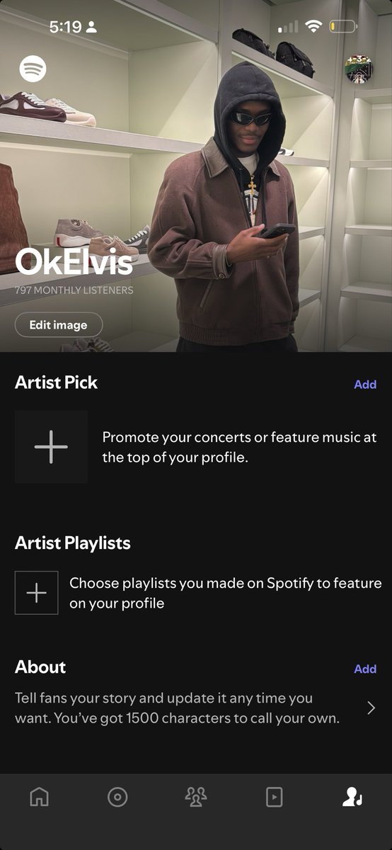 Ok.elvis tweet media