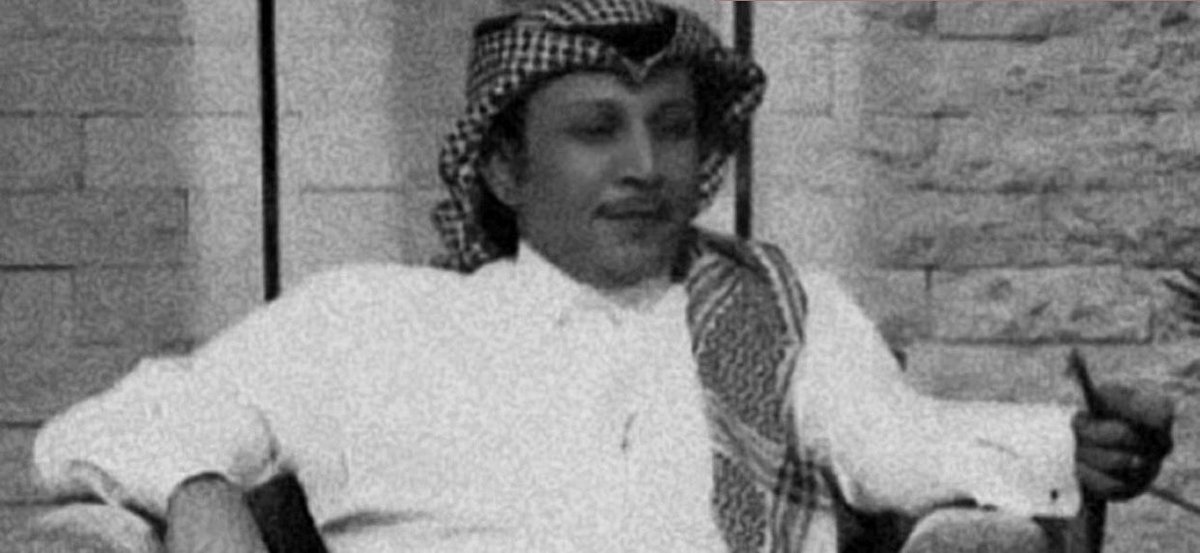 TI974IT's tweet photo. يقول وصل العطياني : 

ياعديل الروح خذني على الصدر الحنون
      وأعتبرني زيت زيتوّن مقري عليه . https://t.co/A6LAqVpVSe