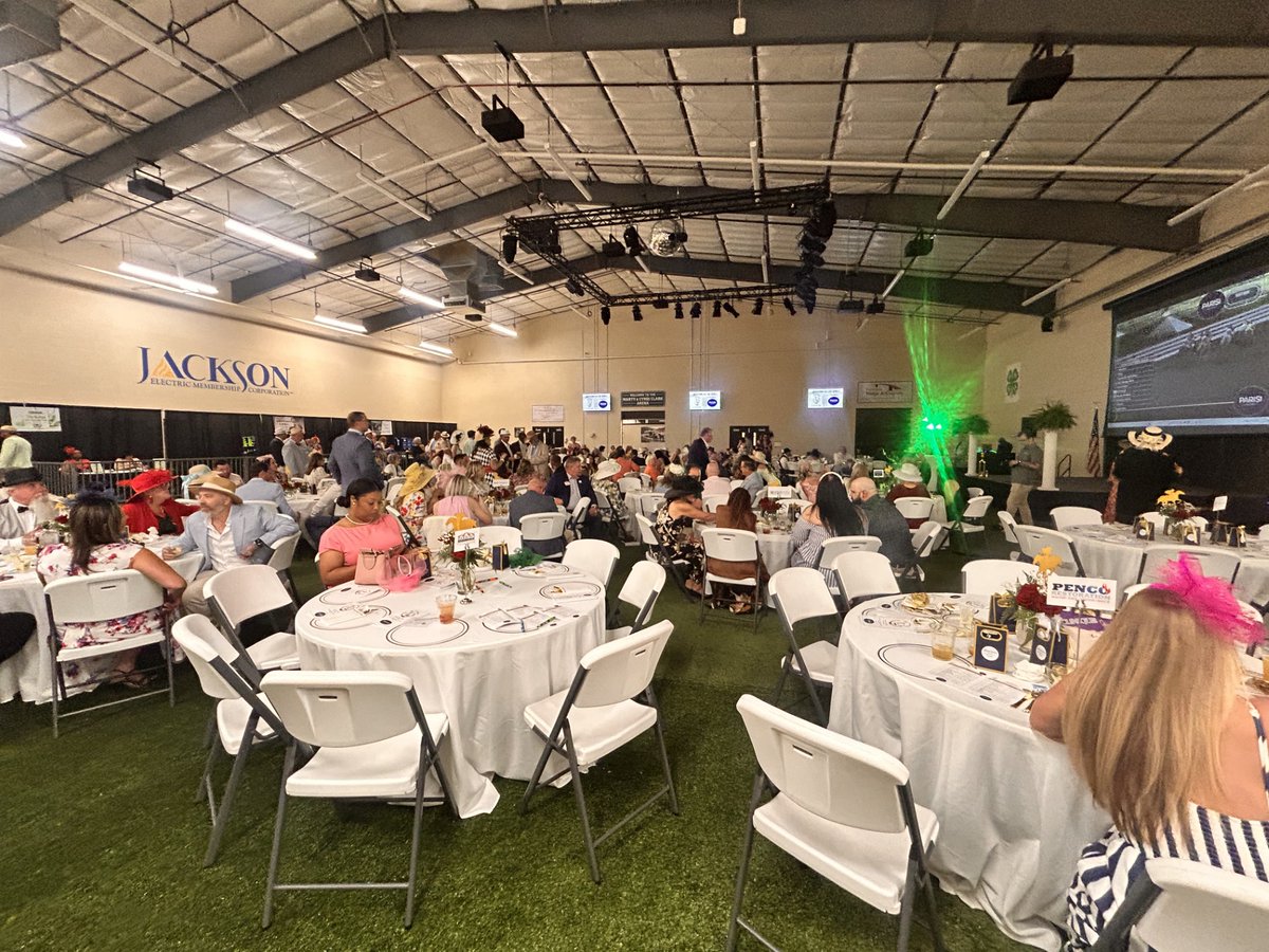 medlinkga's tweet photo. 🌟 MedLink Georgia enjoyed the Annual Jackson Derby! 🎉 Grateful to connect, support, and celebrate community. 💙 #JacksonDerby #CommunitySupport #MedLinkGeorgia https://t.co/1cBOhHqoz2