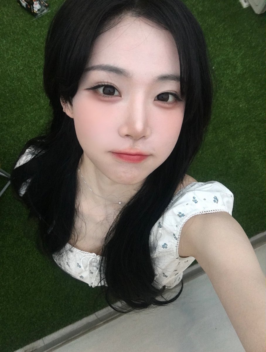 나키의세계 tweet media