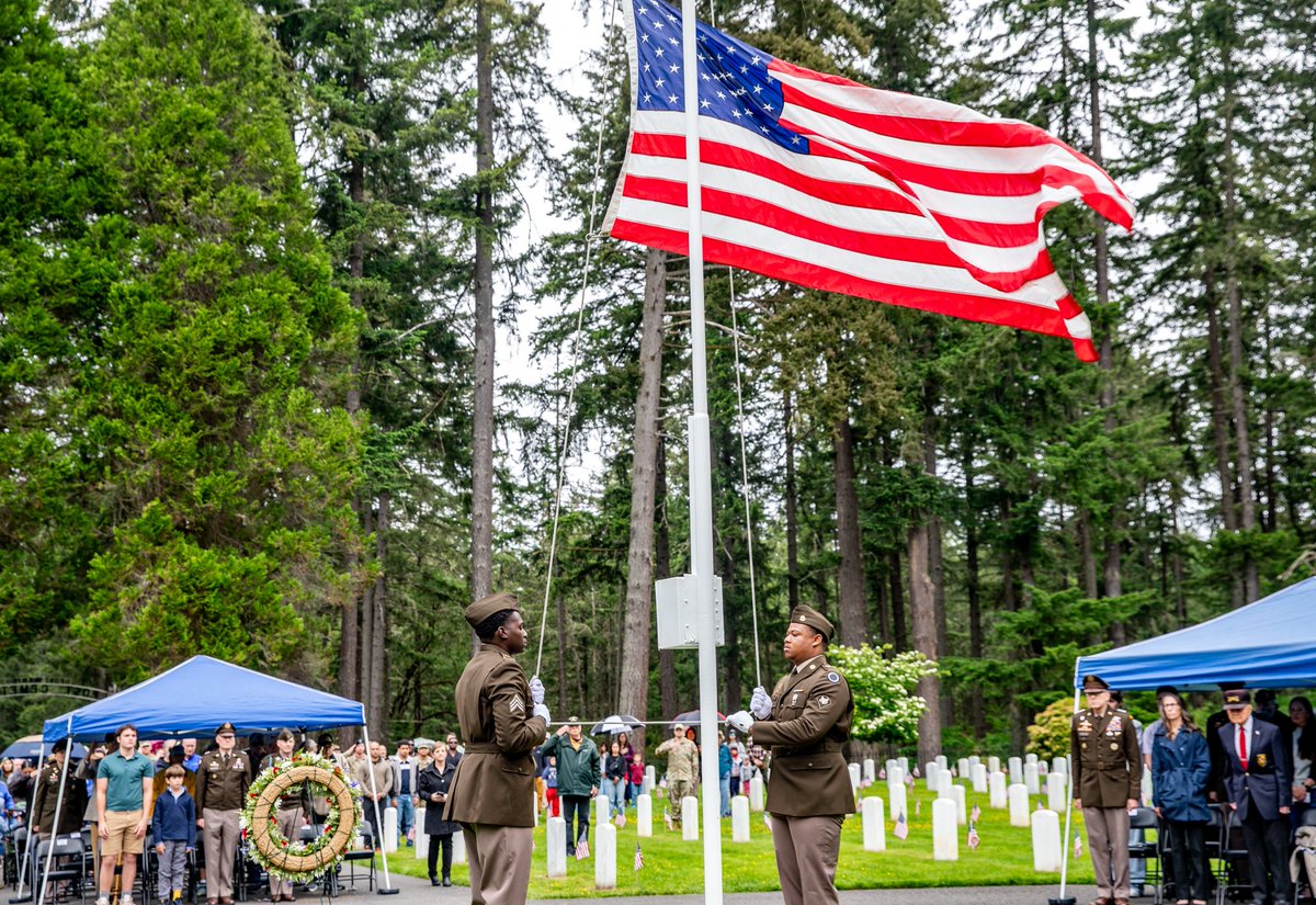 I_Corps's tweet photo. We remember.

On May 25, 2026, a Memorial Day service was held at Camp Lewis Cemetery to honor the men and women who gave their lives in service to our nation.

Their courage, sacrifice and legacy are not forgotten, today or any day. https://t.co/yc8OPZZqKb