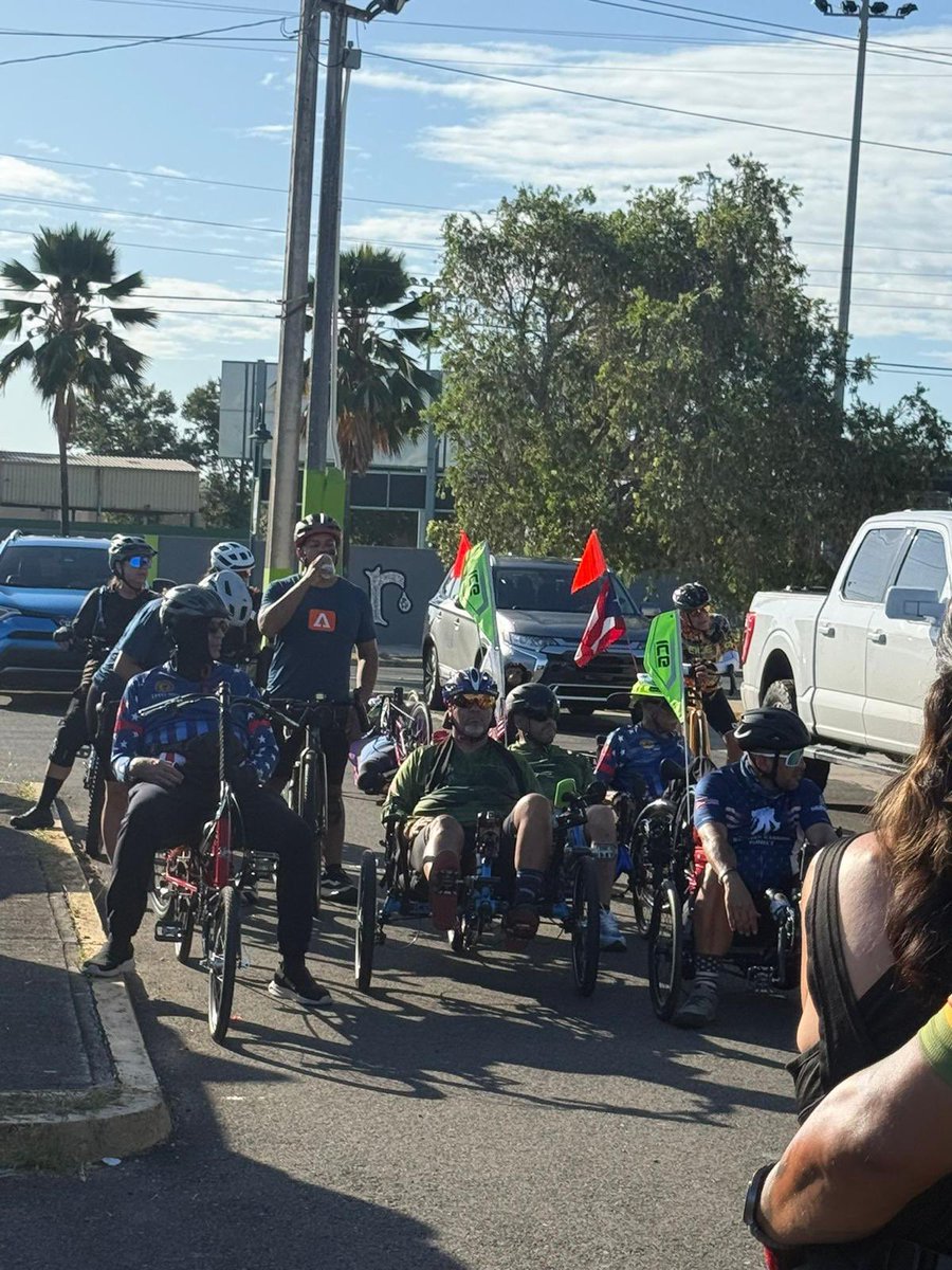 JMMCondor's tweet photo. Humbled 2 spend time w/ veterans &amp; again b ride captain at Warriors 4 Life 11th Memorial Day Bike Ride for wounded veterans / Con humildad compartir con veteranos y d nuevo ser capitan d Warriors 4 Life 11ma Bicicleteada del Día de La Recordación para veteranos heridos en combate https://t.co/qiEIDPJa5B