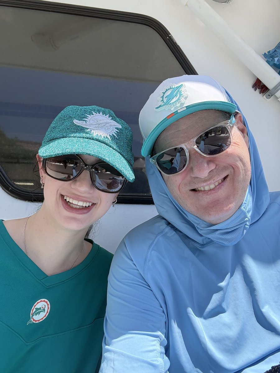 ian693's tweet photo. Get busy living…….

#Fishing #Everglades #Airboat https://t.co/Z4KTzvjNDn
