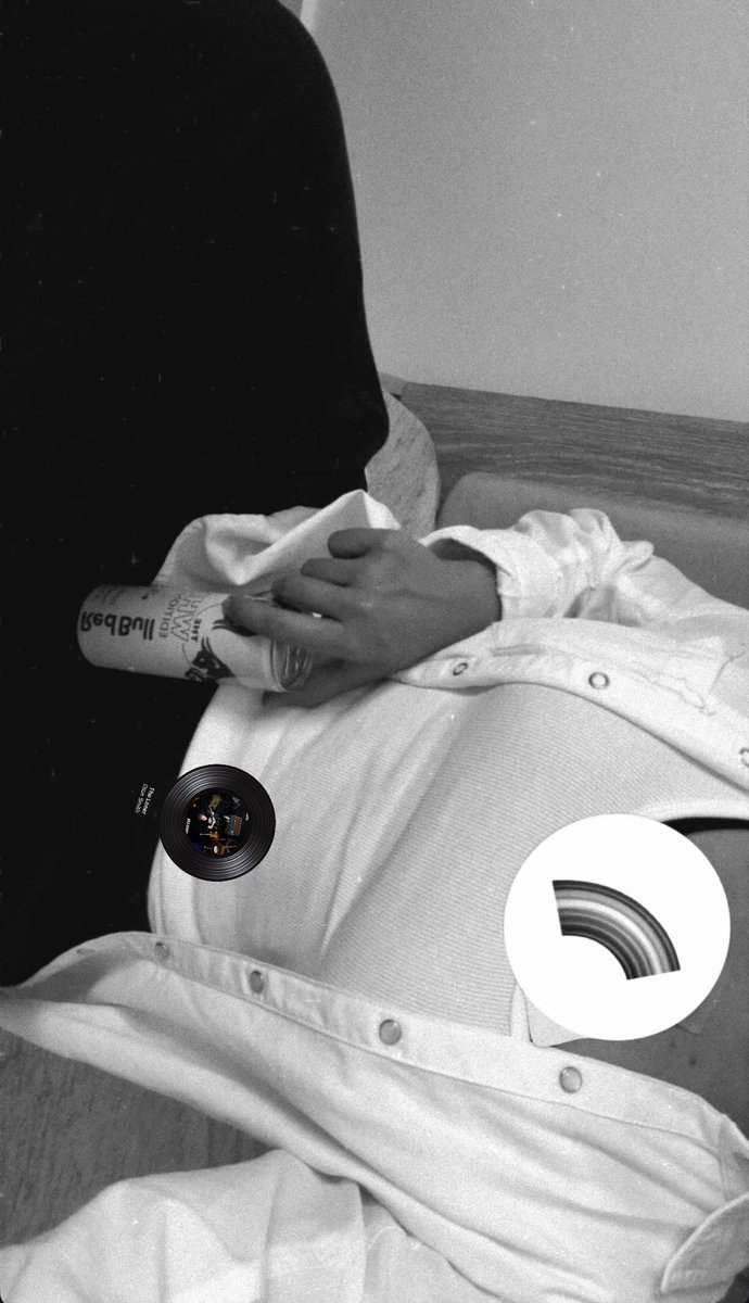 🚬 tweet media