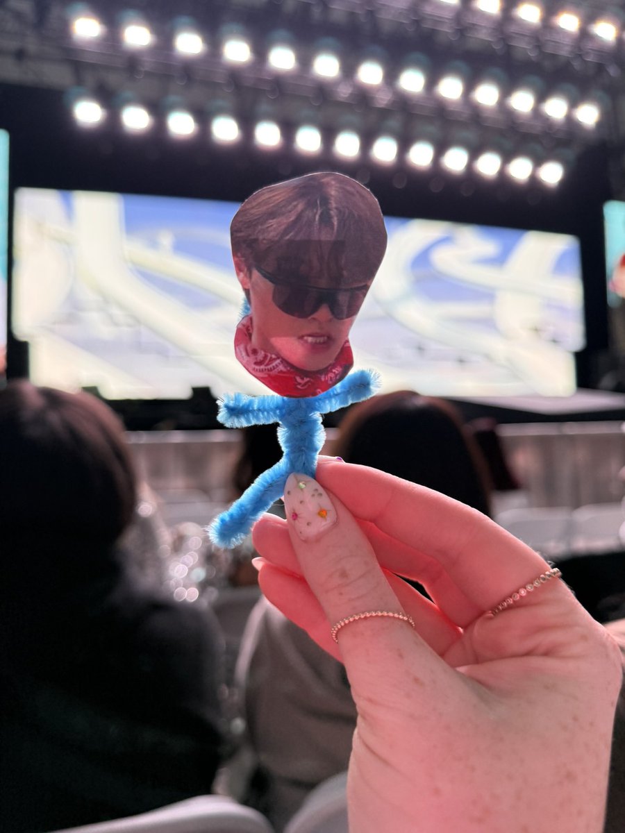 bangbinniebay's tweet photo. in this carat shit for life 🩵💎

#HAPPY_SVT_DAY
#SVT_11th_Anniversary
#11Years_with_CARAT https://t.co/J1yddi6S6p