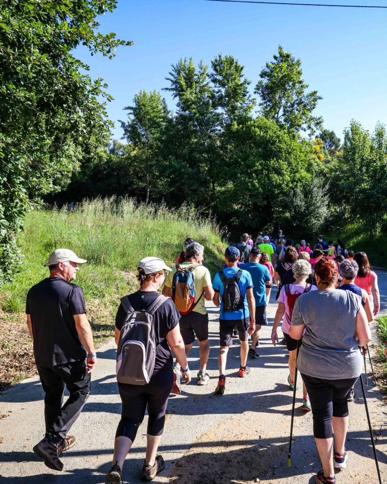 ajPalol's tweet photo. 🚶‍♀️ Èxit del Fem Drecera de @ceplaestany aquest diumenge

📸 Us deixem amb algunes imatges de la jornada

#palolderevardit #municipisempreactiu #femdrecera #esport https://t.co/I3p2BQhApR