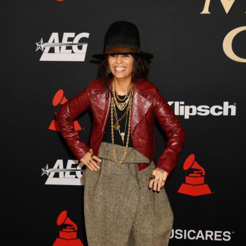 Music-News.com tweet media