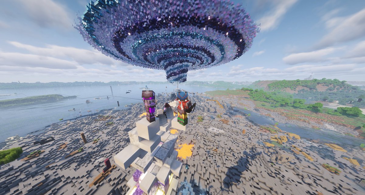 zyiiia__'s tweet photo. throwback to when me and my friends nuked our entire server with orbital cannons (im the wifies)

for context it was the end of the server and we had a scavenger hunt, then we all got a ping from the server owner, next thing you know SPOKE HAD OP/CREATIVE, and then we got nuked. https://t.co/aYBHxxqFvk