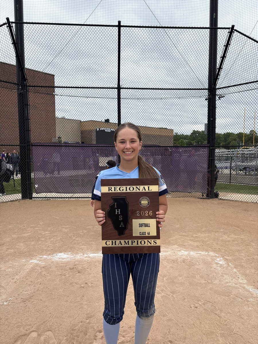 jbalsavich2028's tweet photo. The playoffs are here, and the Mustangs won a regional! Over the last 3 games we have been 3-0 and I had a .600 BA with 6 hits, 1 2B, 6 runs, 2 RBI, and a .692 OBP! Can’t wait for the Sectional game! @SilverHawkSball @CoachVigliotti @CoachBP7 @Coach_McNulty @DGSsoftball @mkobern https://t.co/KYJjI2iKLl