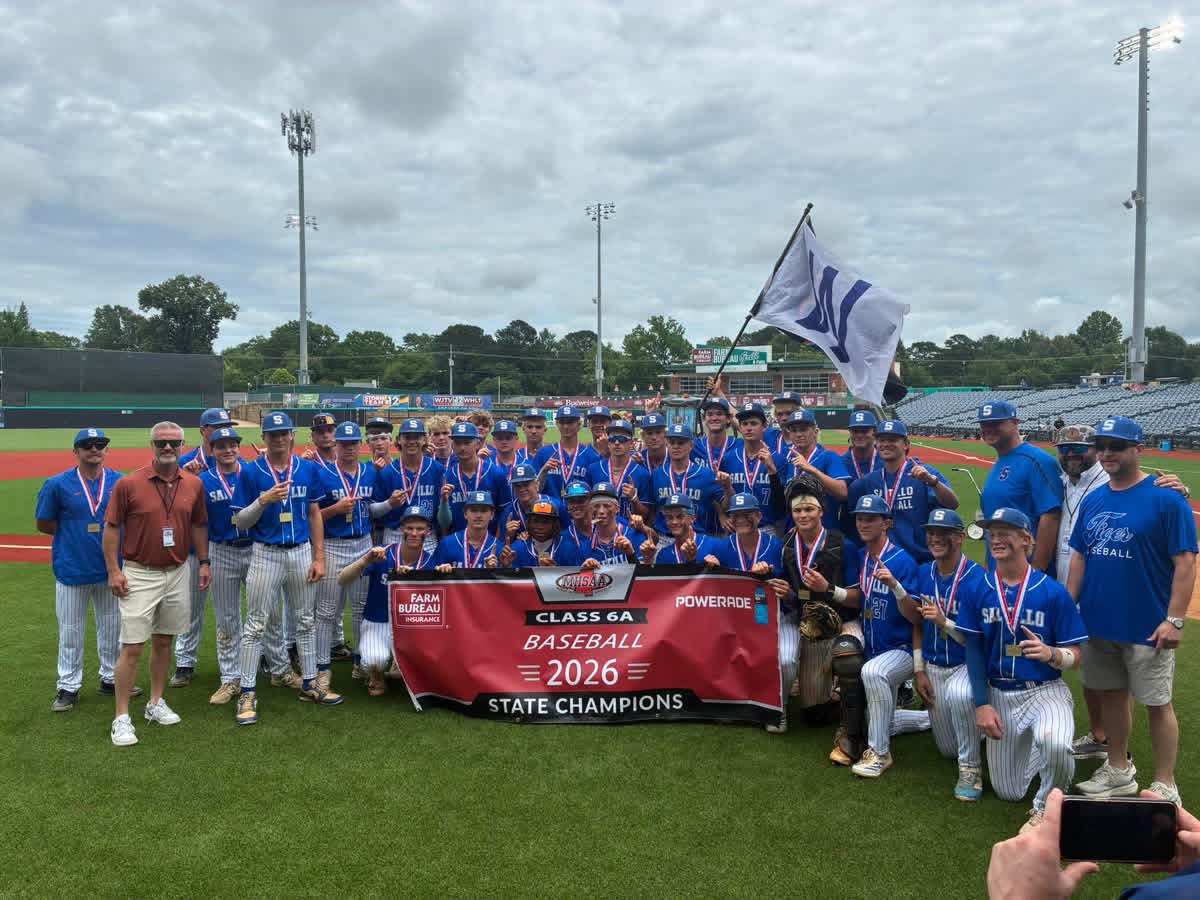 LoganHeisel's tweet photo. Stats from 2026 season:
PA: 107
AB: 87
AVG: .437
OBP: .495
OPS: 1.254
SLG: .759
Hits: 38
Singles: 22
Doubles: 10
Homeruns: 7
RBI’s: 39
@SHSBaseballClub @PrepBaseballMS @ECCCBaseball https://t.co/pKPKiyYfXT