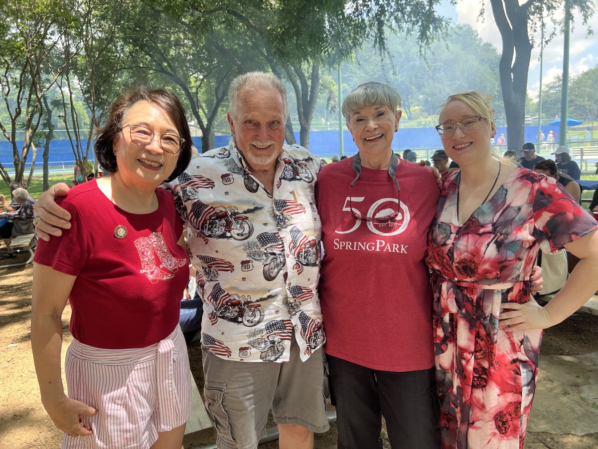 AngieChenButton's tweet photo. It was wonderful to visit with neighbors at the SpringPark HOA BBQ today. https://t.co/M6kXaGAbFm