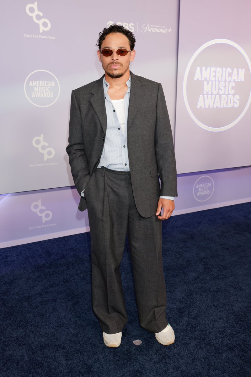 American Music Awards tweet media