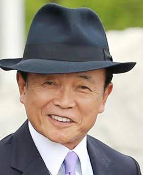 椎名 由太佳「人生は、ジグソーパズルのようですね。無限のピースが、命が、愛が、君が光っている」 tweet media