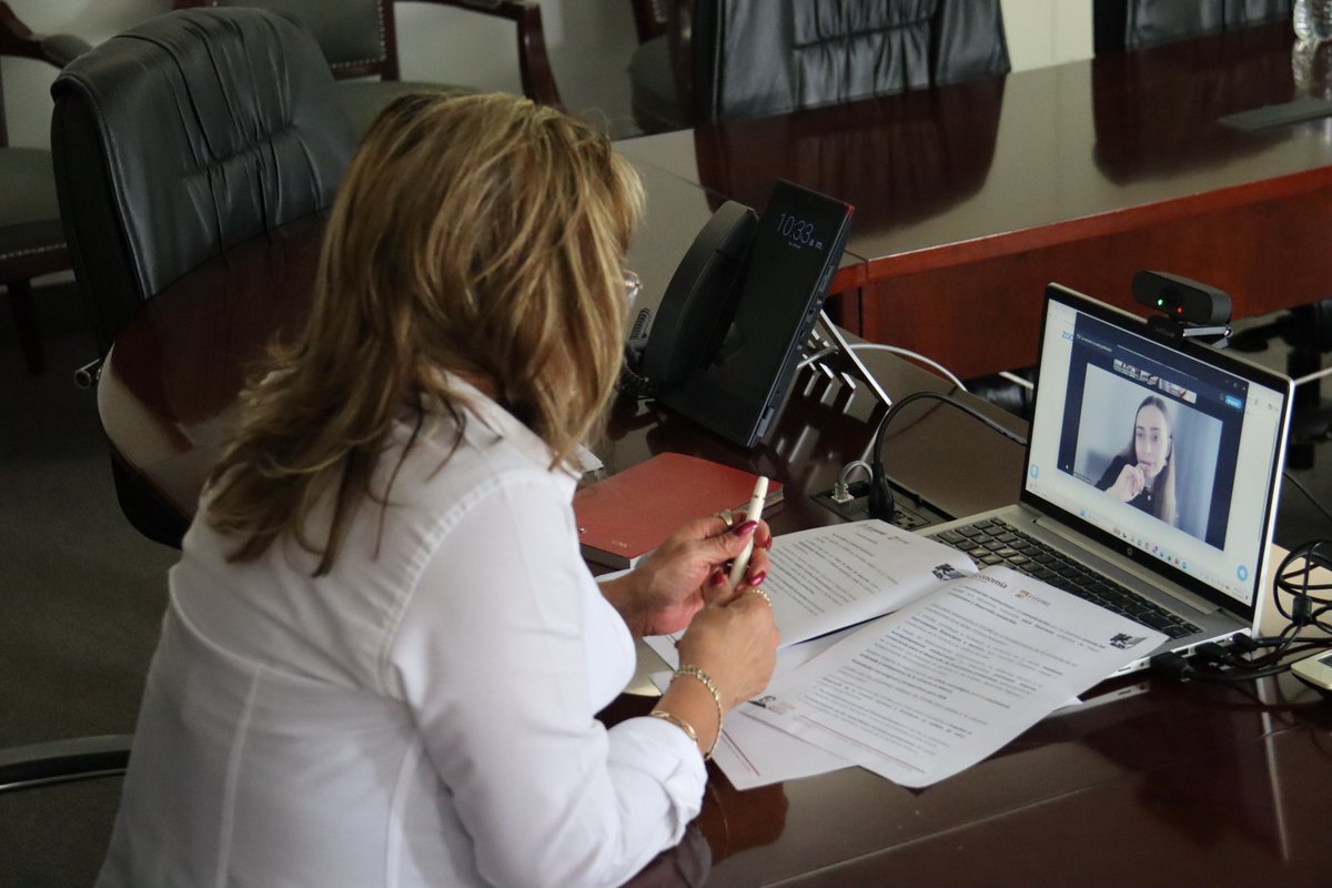 FIFOMI's tweet photo. En entrevista exclusiva con Global Business Reports, nuestra titular, la Mtra. Gertrudis Mercado Cruz, destacó cómo en FIFOMI impulsamos proyectos con impacto económico y social a través de financiamiento, asistencia técnica y acompañamiento continuo

#FIFOMI #Minería https://t.co/1WLO2yCQxO
