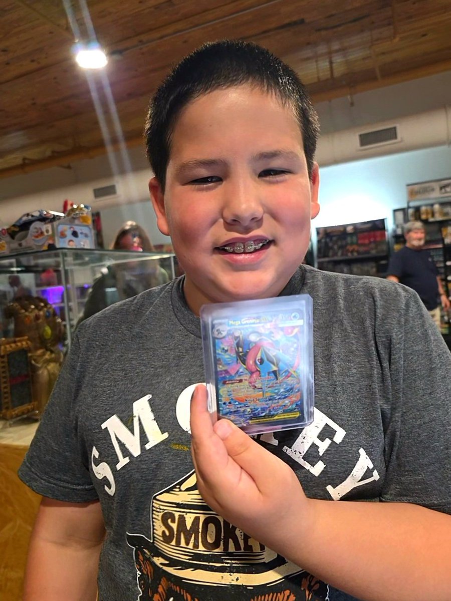 MasterBlendFF's tweet photo. In celebration of Tank graduating to the 3rd grade, we decide to make a road trip. We had a blast hanging out with the team at Hiddentempletoys. When in the Selma area, make these guys one of your stops. All Gas No Brakes,  365!!

#roadtripusa
#selmanc 
#marveluniverse 
#HiddenTemple 
#ChasingGreatness