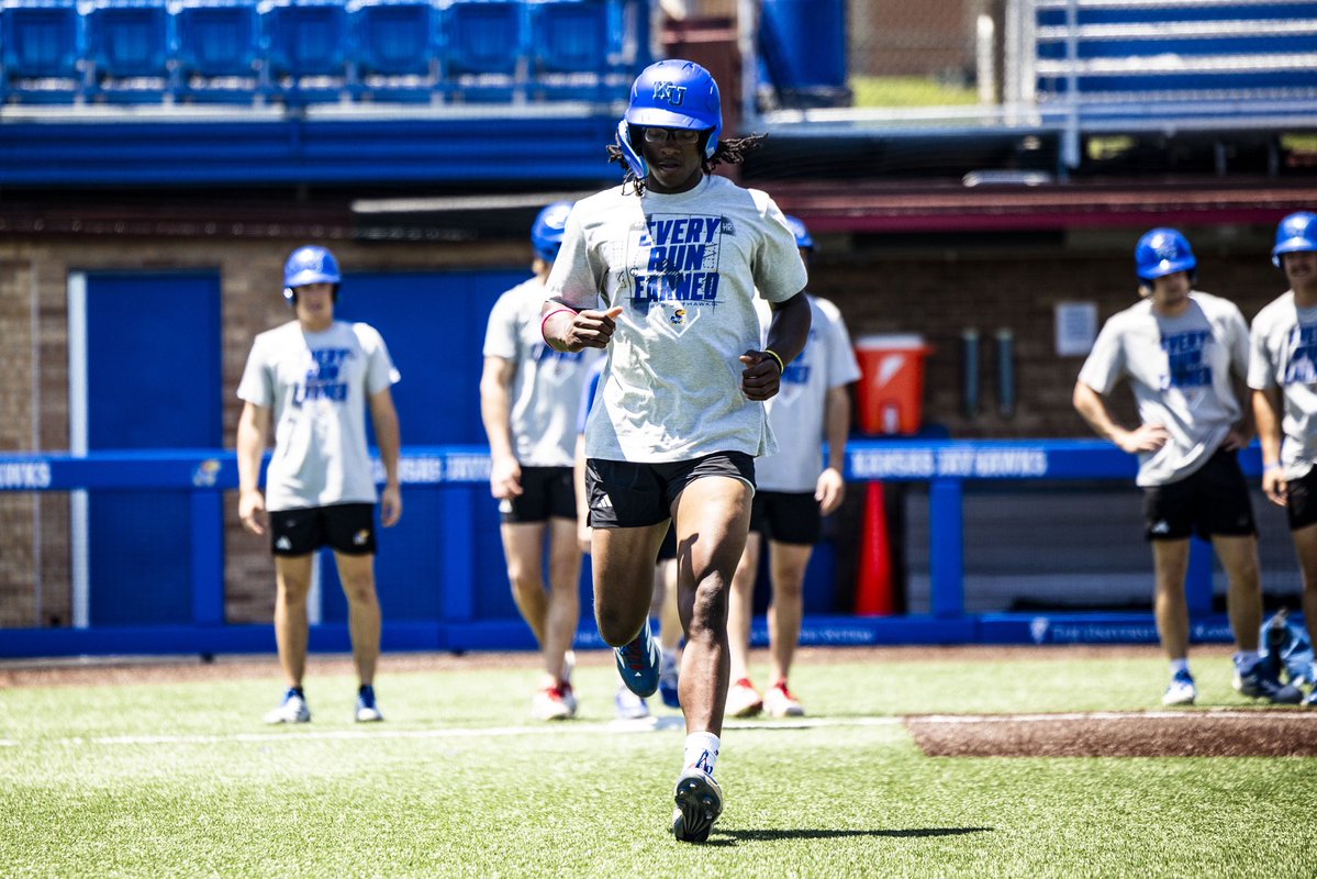 Kansas Baseball tweet media