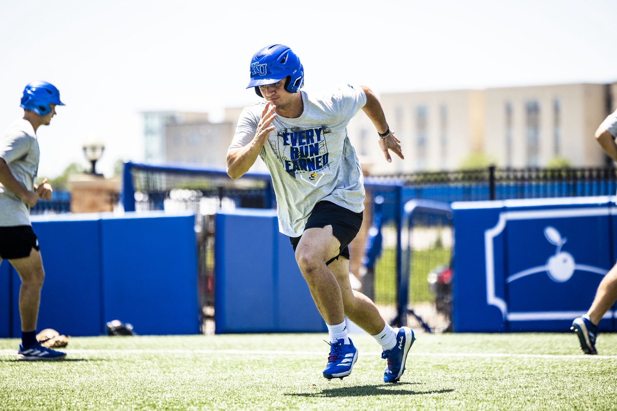 Kansas Baseball tweet media