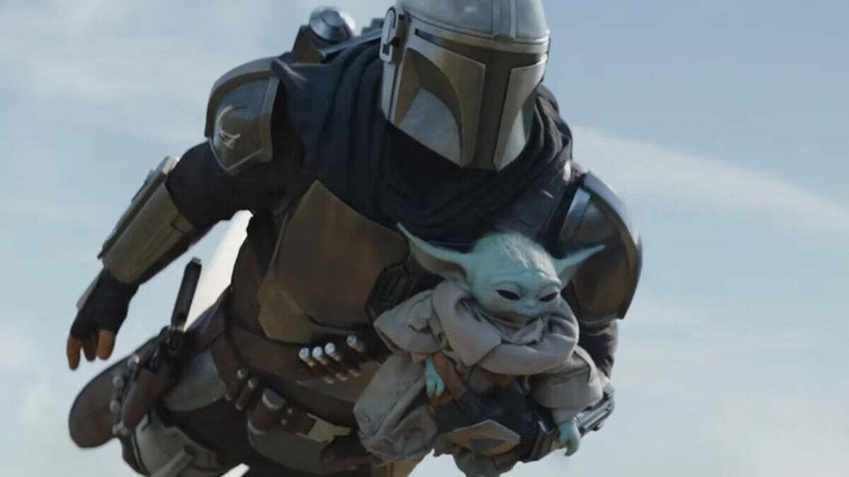 _ComicUniverse's tweet photo. What were your thoughts on The Mandalorian and Grogu? 🤔⭐

For me, the movie had some genuinely fantastic moments, great action, and classic Star Wars fun… but it never truly felt like the major cinematic event it was marketed as 🎬

Did it live up to the hype for you, or did it miss the mark a little? 👀

Full review and breakdown 👉 https://t.co/B3VwGe9dZl