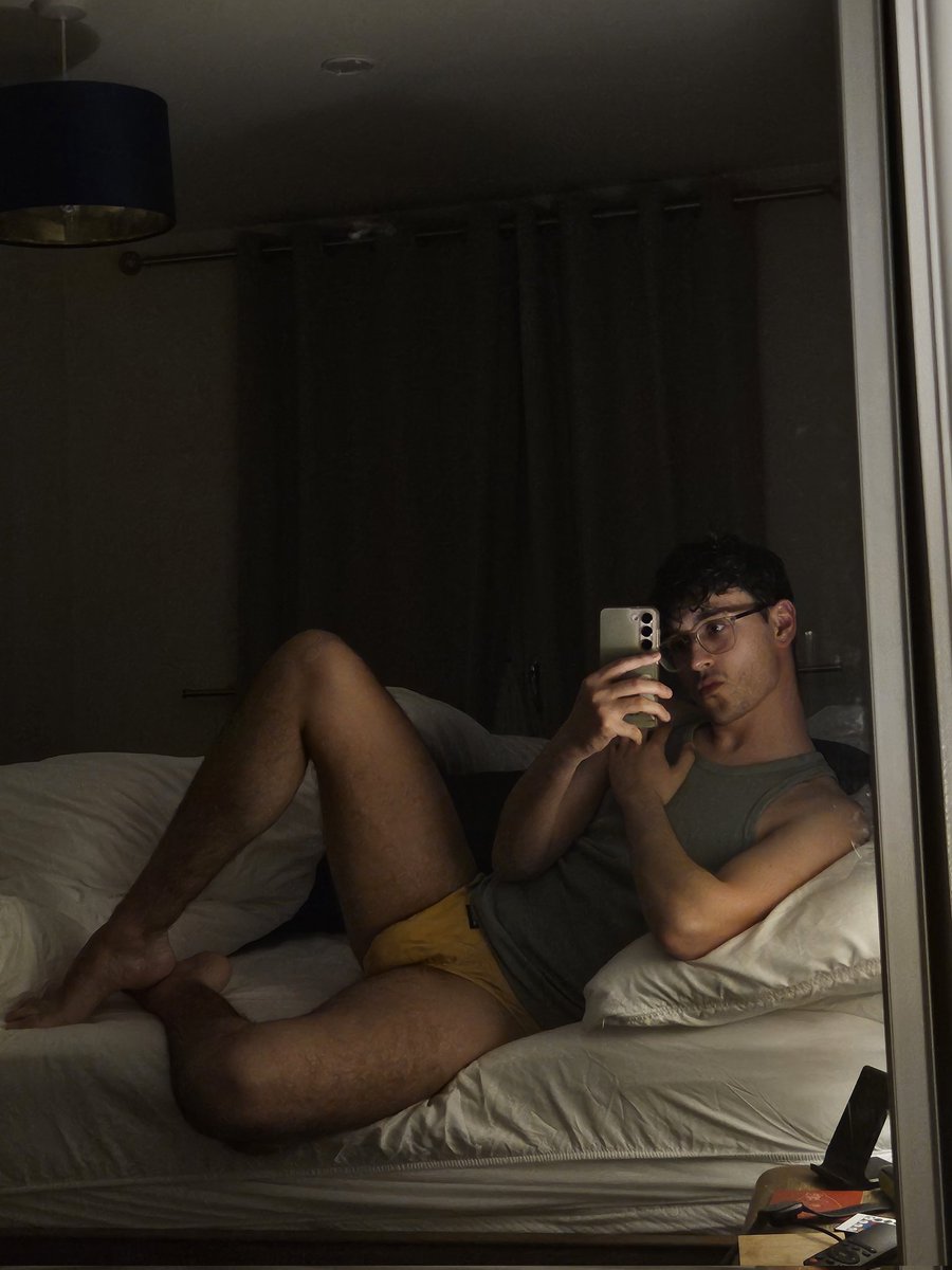 Control Twink tweet media