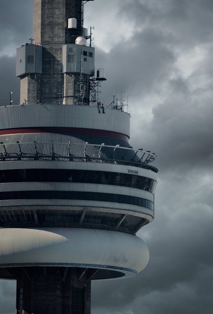 Rita_mila3040's tweet photo. Do you think Views is better than Iceman? https://t.co/vQEqShysMq
