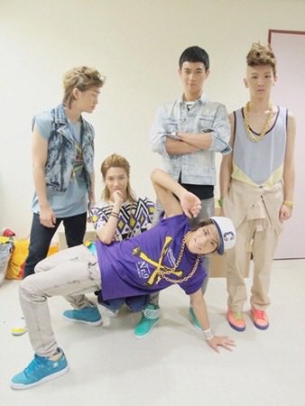 HighlandDownlow's tweet photo. @5HINeeByTori Some throwbacks for everyone 🥰 https://t.co/70U8eBr0FR