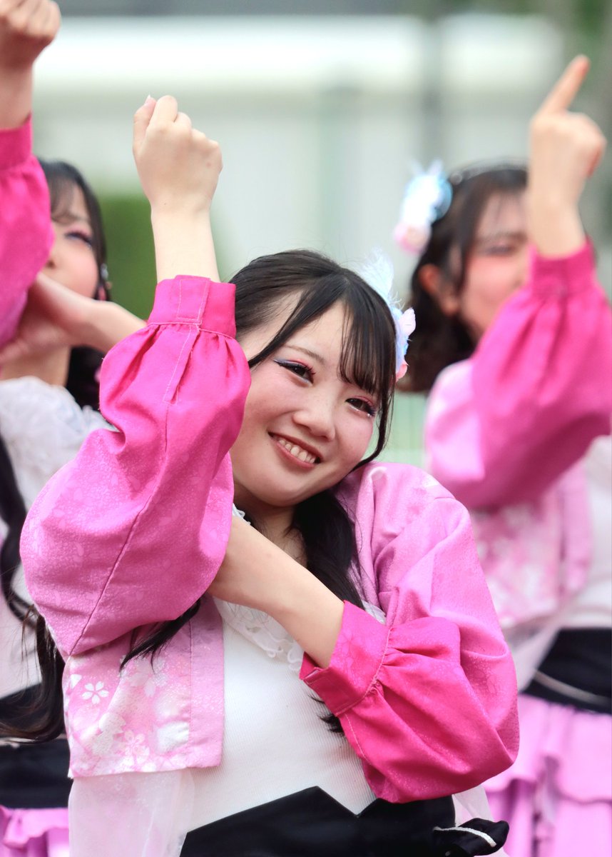 samezame2018's tweet photo. 豊川おいでん祭から❗
常笑さんの演舞
｢桜咲 -さいさき-｣より✨
#豊川おいでん祭 
#おいでん祭 
#常笑 
#さいさき https://t.co/HyjFKofQvj