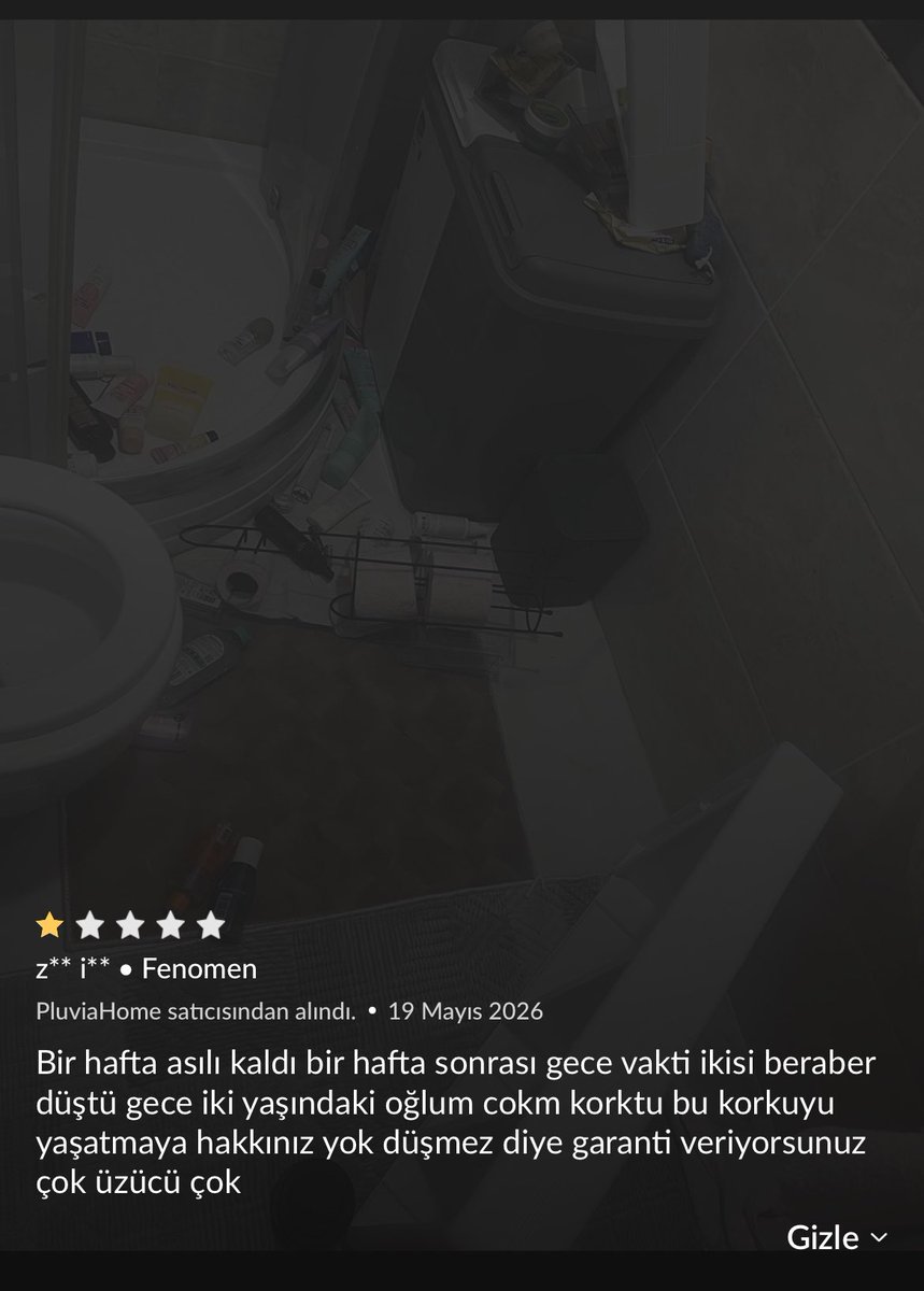 cicimsarhoss's tweet photo. Ürün yorumlarına düştüm yine aldığı duvar rafı düşmüş https://t.co/wKLYkTqGNs