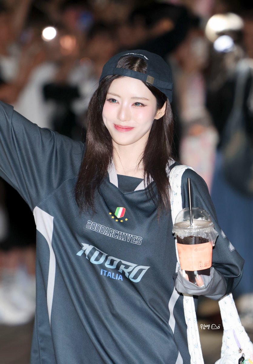 우슴벨 tweet media
