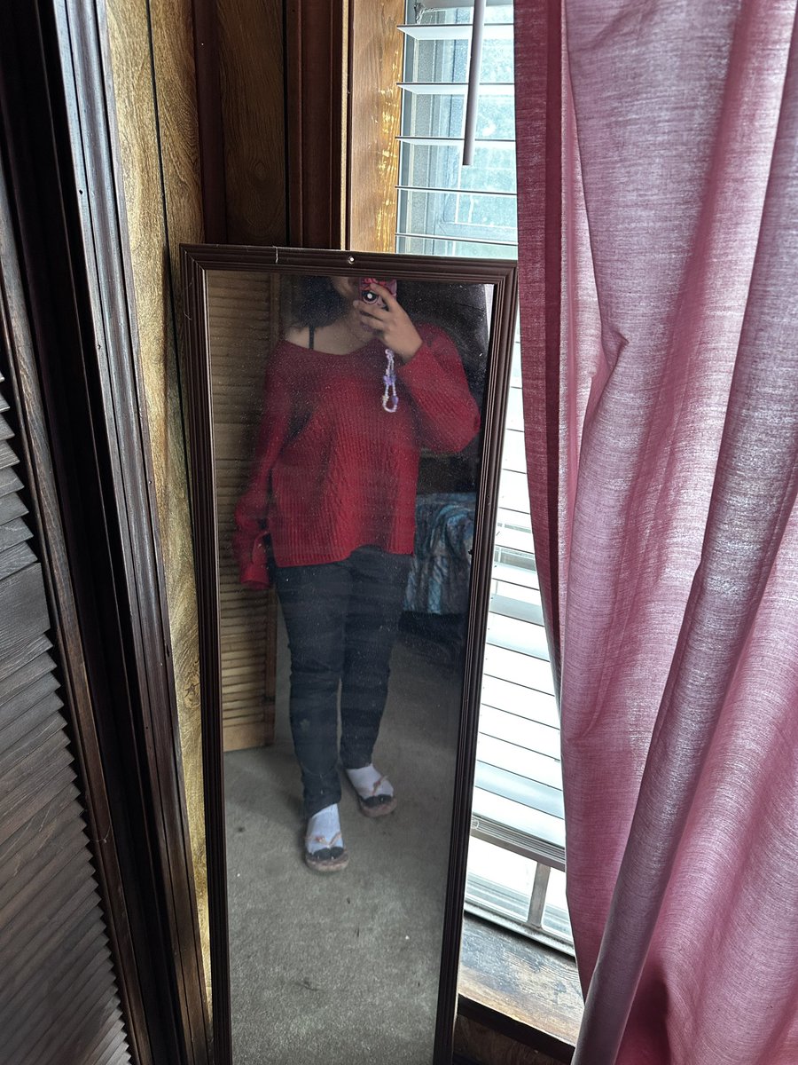 zia 𝜗𝜚 tweet media
