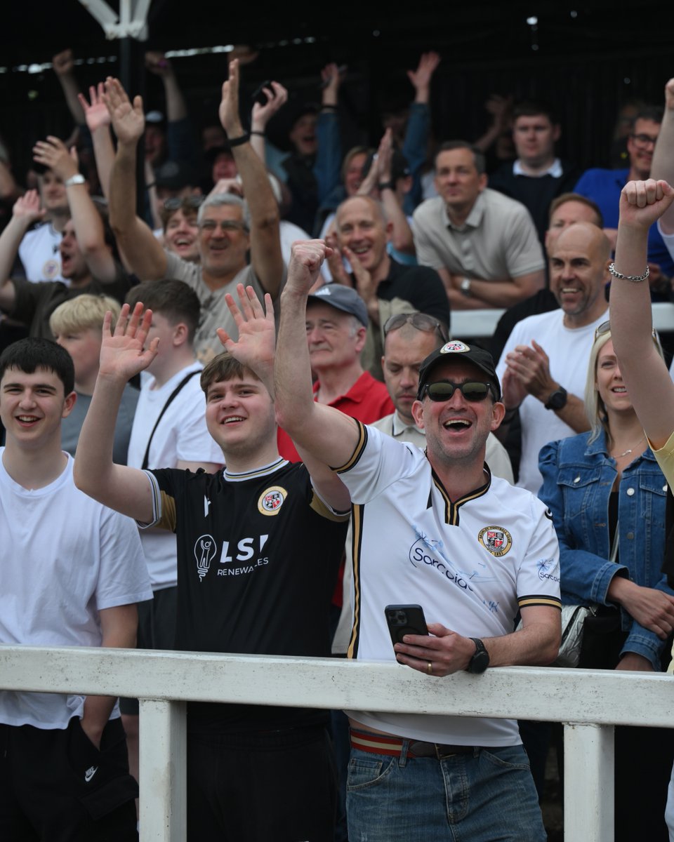 bromleyfc's tweet photo. Feel the history 🤩

Watch Bromley FC for under £20 per game in our North Terrace next season!