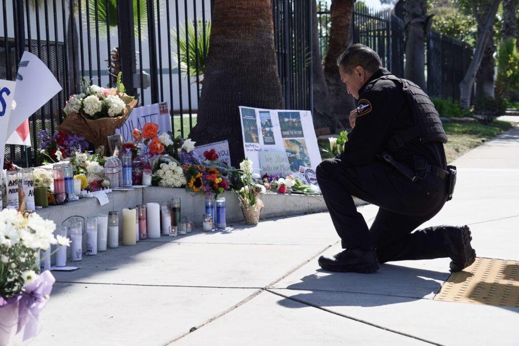 OfficialNOI's tweet photo. Community mourns lives of three Muslims slain at Islamic Center of San Diego 

The attack is being investigated by authorities as a possible hate crime https://t.co/bUhNTJ2mBo via @TheFinalCall https://t.co/Td9NRooezQ