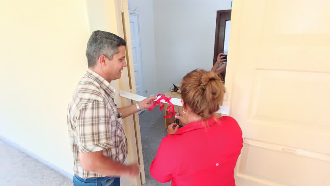 AleidaUCLV's tweet photo. Reabrimos nuestras oficinas  del #PCC  y el Sindicato de la #UCLVnuestra luego de su reparación en un esfuerzo institucional que agradezo eternamente.
#LaExcelenciaEsNuestra https://t.co/7VprcBUzke