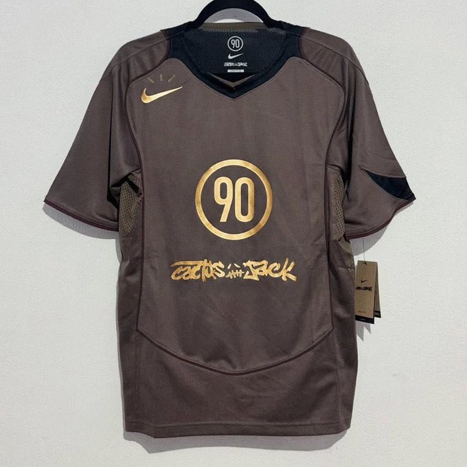 topdescontoss's tweet photo. Travis Scott x Nike Total 90 🤎 https://t.co/1TuPyTFFg3