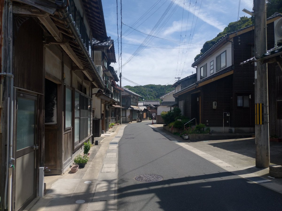 takakun300 tweet media