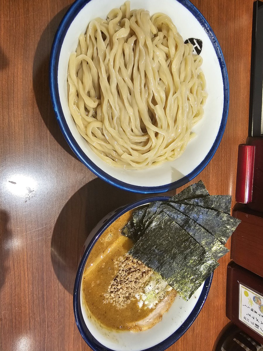 りん tweet media