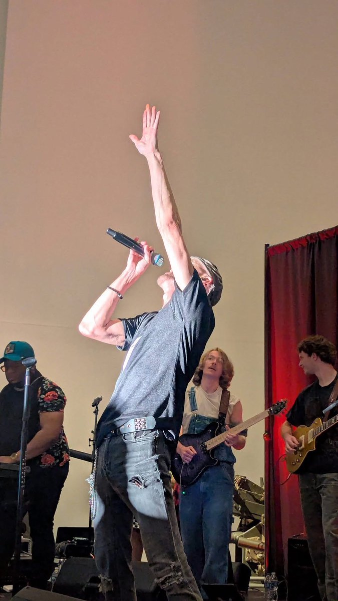 bradyweldon's tweet photo. Thank you @discoveryparktn 
What a night! https://t.co/0NyKNOJoeJ
