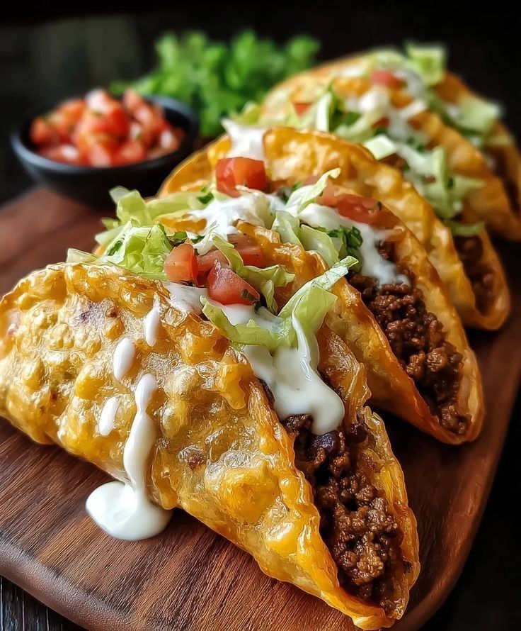 f_bites's tweet photo. Messy, crispy, perfect. https://t.co/81lfTCiuqR