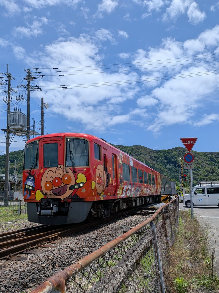 とんぼだま tweet media