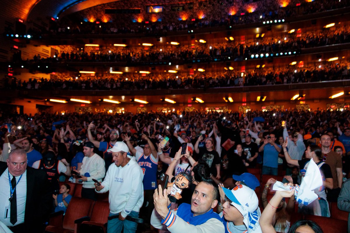 NEW YORK KNICKS tweet media