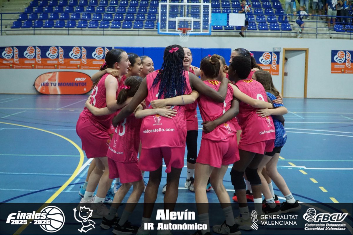 PedroLHernande's tweet photo. Por nuestra parte desde el @nbf_castello continuaremos peleando e invirtiendo los pocos recursos de que disponemos para que nuestras hijas puedan llegar a competir en la elite y todos nos sintamos orgullosos de ellas. https://t.co/S0Rm0kEkFo