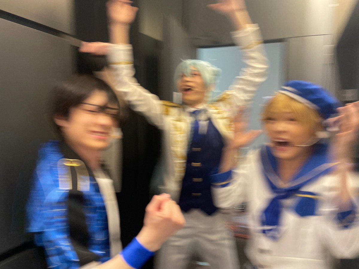 首なしダヴィンチさん tweet media