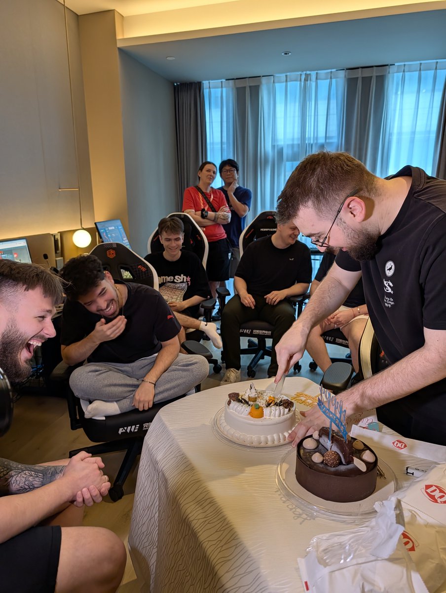 mousesports's tweet photo. 再见中国。It was a pleasure again. https://t.co/asD6ReE9dr
