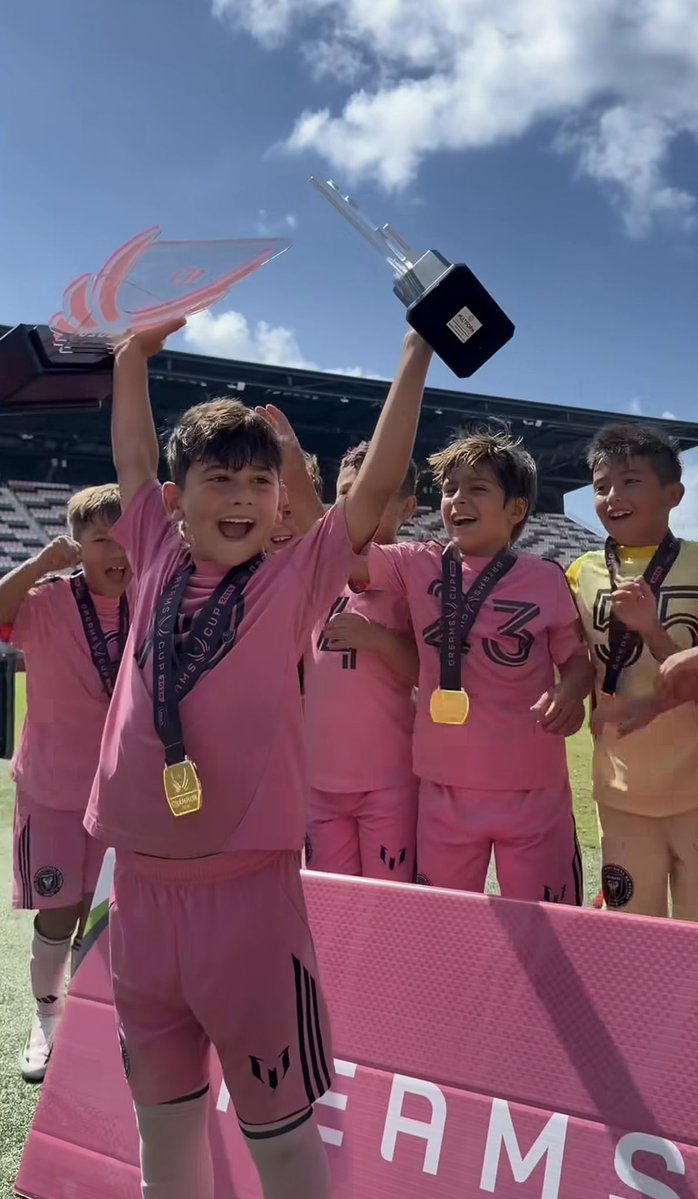 The Touchline | 𝐓 tweet media